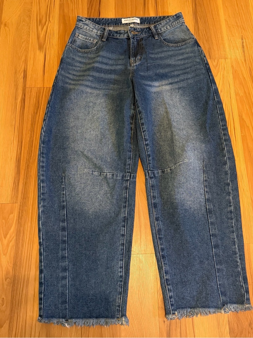 Ashley Mason Premium Barrel Jeans Sz 3/26